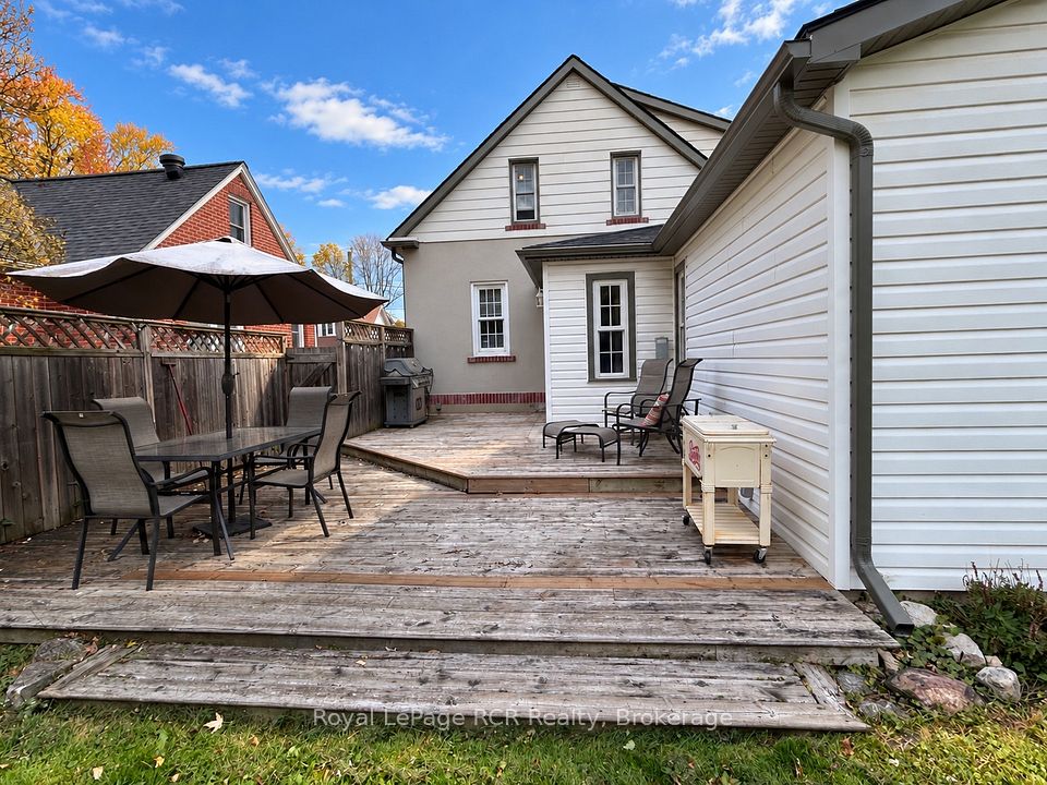 115 3rd A Street W, Owen Sound, ON N4K 3J6 13