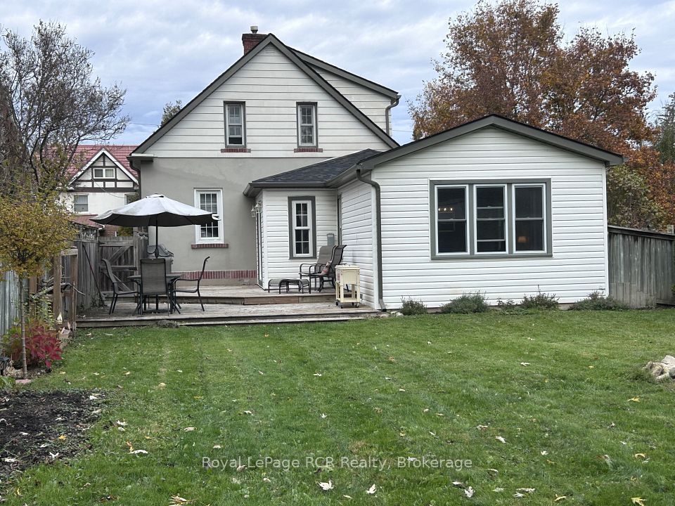 115 3rd A Street W, Owen Sound, ON N4K 3J6 14