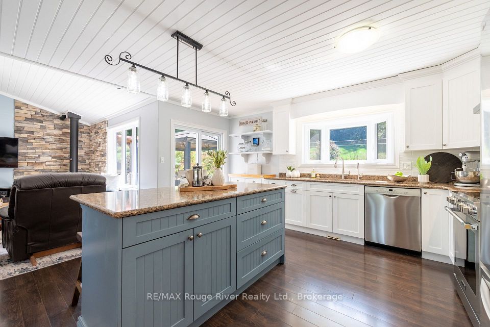 9285 Turk Road, Hamilton Township, ON K0K 1C0 14