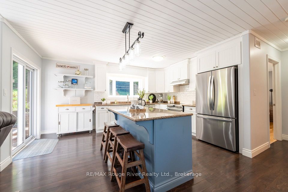 9285 Turk Road, Hamilton Township, ON K0K 1C0 12