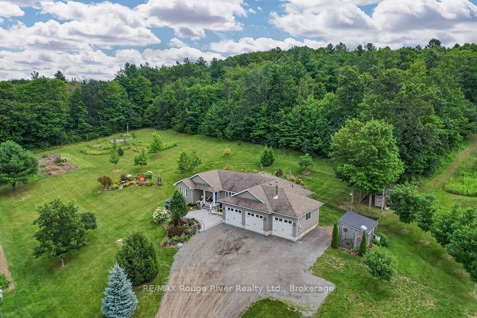 9285 Turk Road, Hamilton Township, ON K0K 1C0 2
