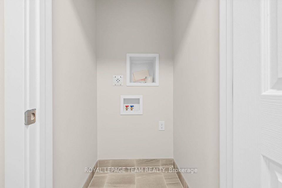 434 Stargrass Private, Barrhaven, ON K2J 6G3 21