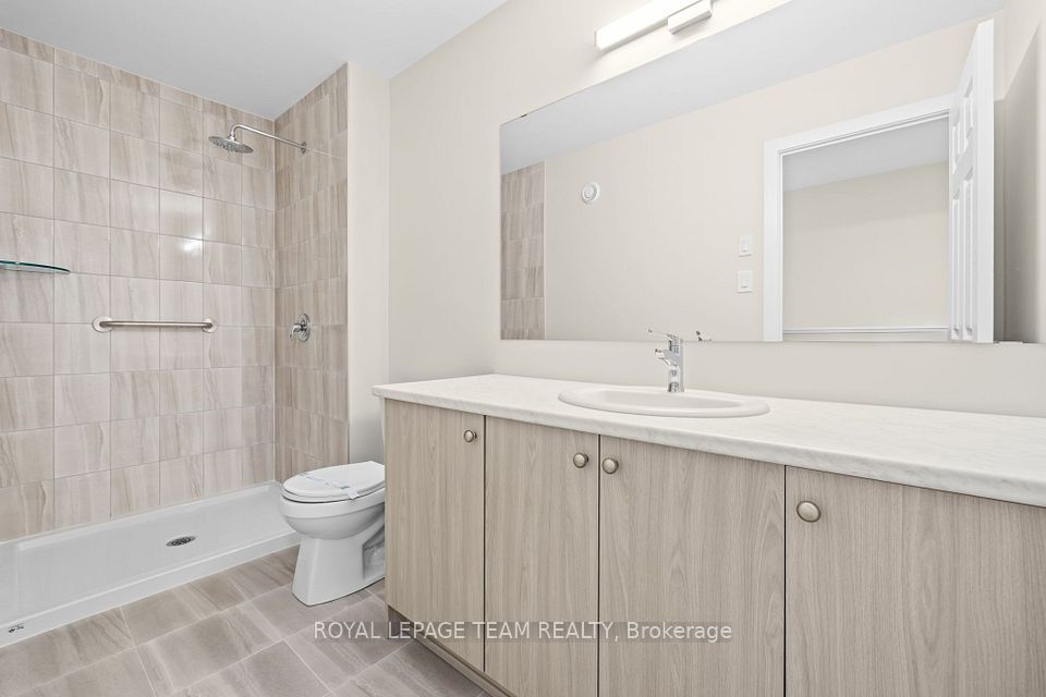 434 Stargrass Private, Barrhaven, ON K2J 6G3 17