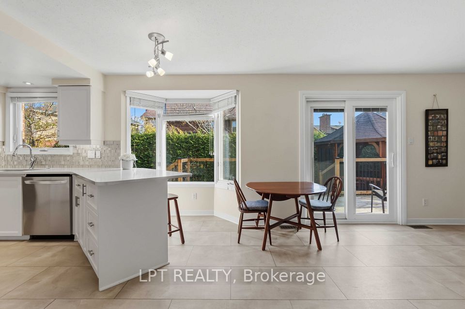 36 Deer Moss Trail, Stittsville - Munster - Richmond, ON K2S 1C9 9