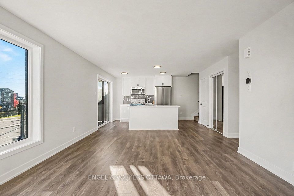 201 Glenroy Gilbert Drive 27, Barrhaven, ON K2J 7N7 3