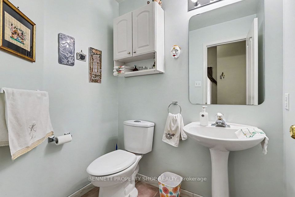 369 Stoneway Drive, Barrhaven, ON K2G 6G8 9