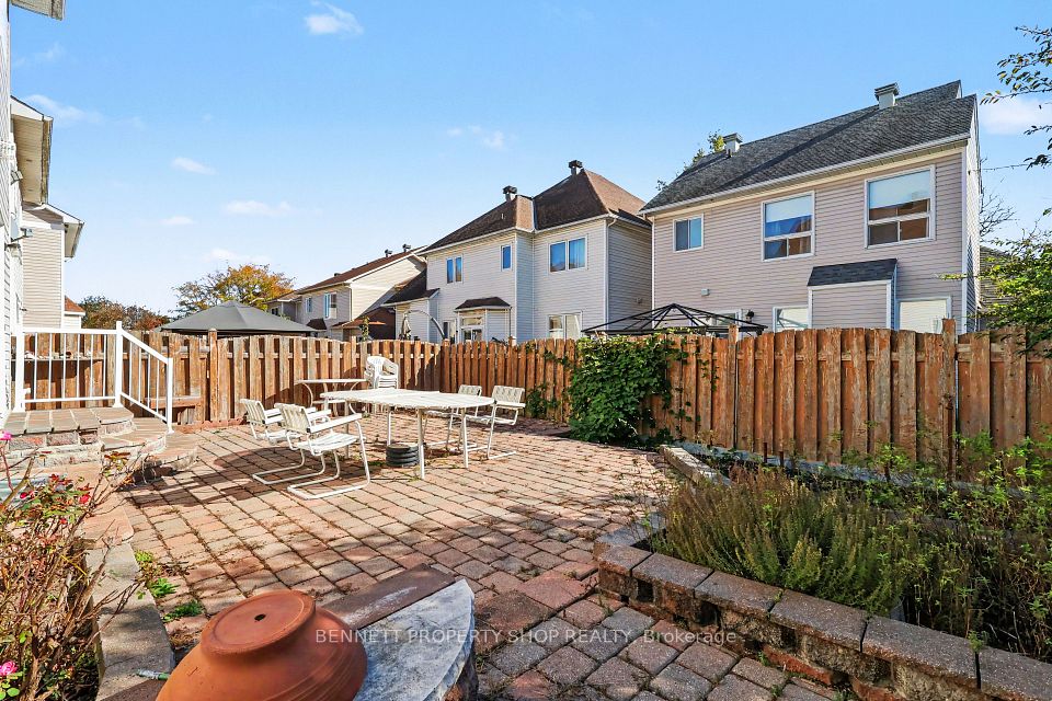 369 Stoneway Drive, Barrhaven, ON K2G 6G8 19