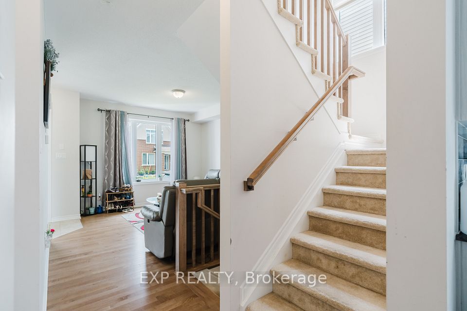 30 Coppermine Street, Barrhaven, ON K2J 6P6 6