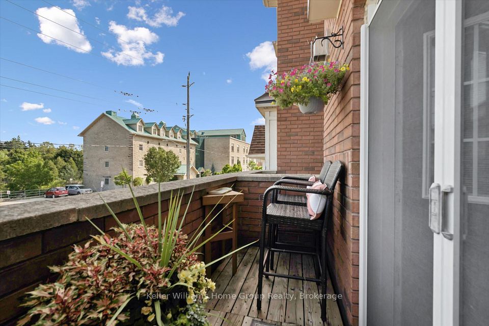 487 St Andrew Street E, Centre Wellington, ON N1M 3V6 9
