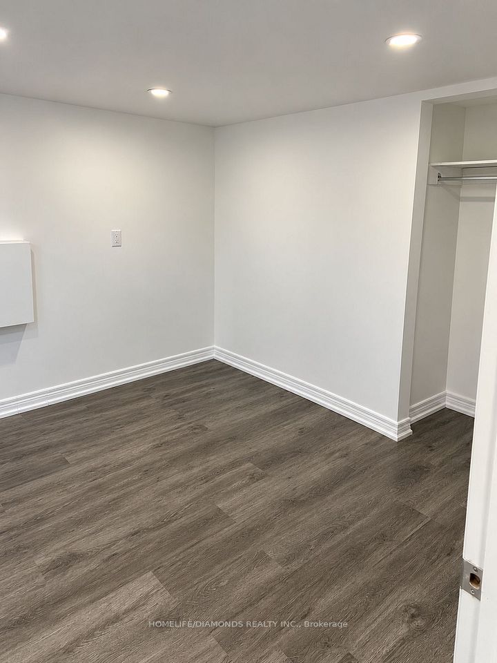91 JOHN Street N 2309, Hamilton, ON L8R 1H7 10