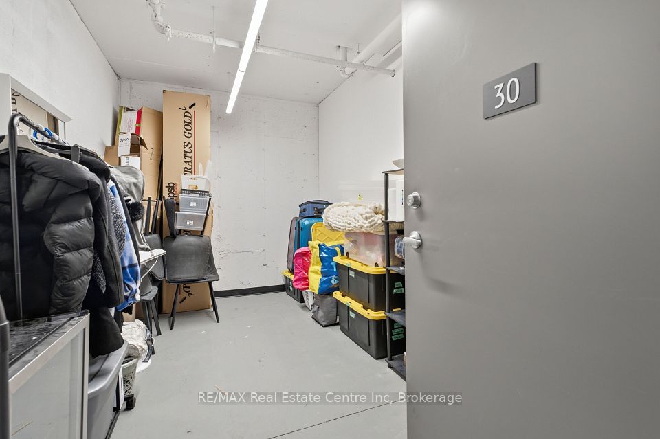 19 STUMPF Street 310, Centre Wellington, ON N0B 1S0 17