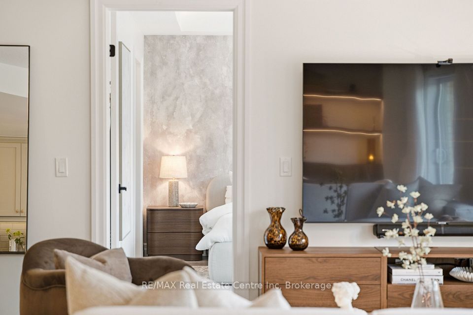 19 STUMPF Street 310, Centre Wellington, ON N0B 1S0 10