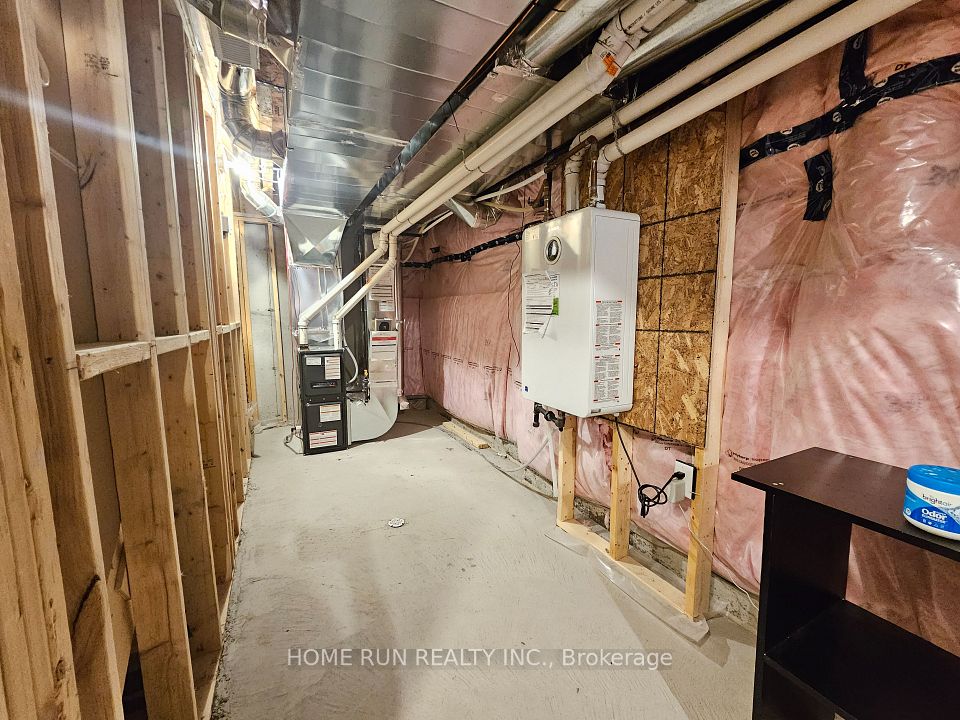 312 Parallax Private, Barrhaven, ON K2J 7B3 21
