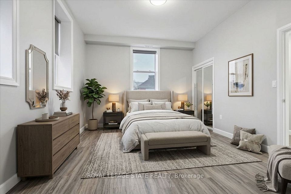 800 Beach Boulevard 2, Hamilton, ON L8H 6Z3 4
