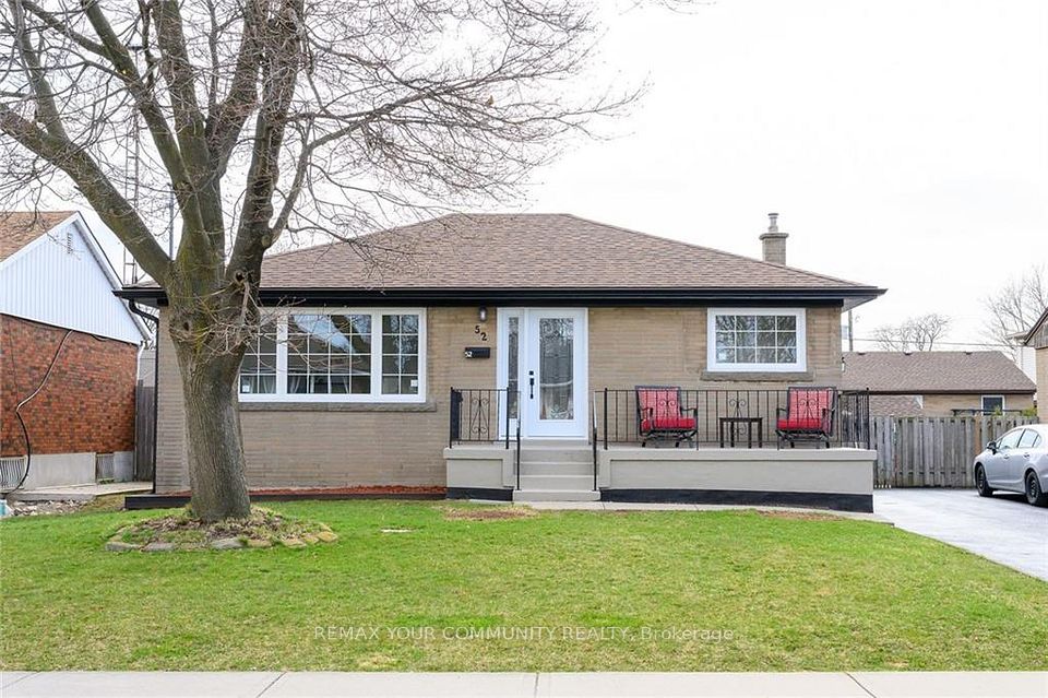 52 Elliott Avenue Upper, Hamilton, ON L8T 2H8 2