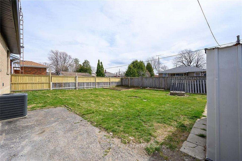 52 Elliott Avenue Upper, Hamilton, ON L8T 2H8 19