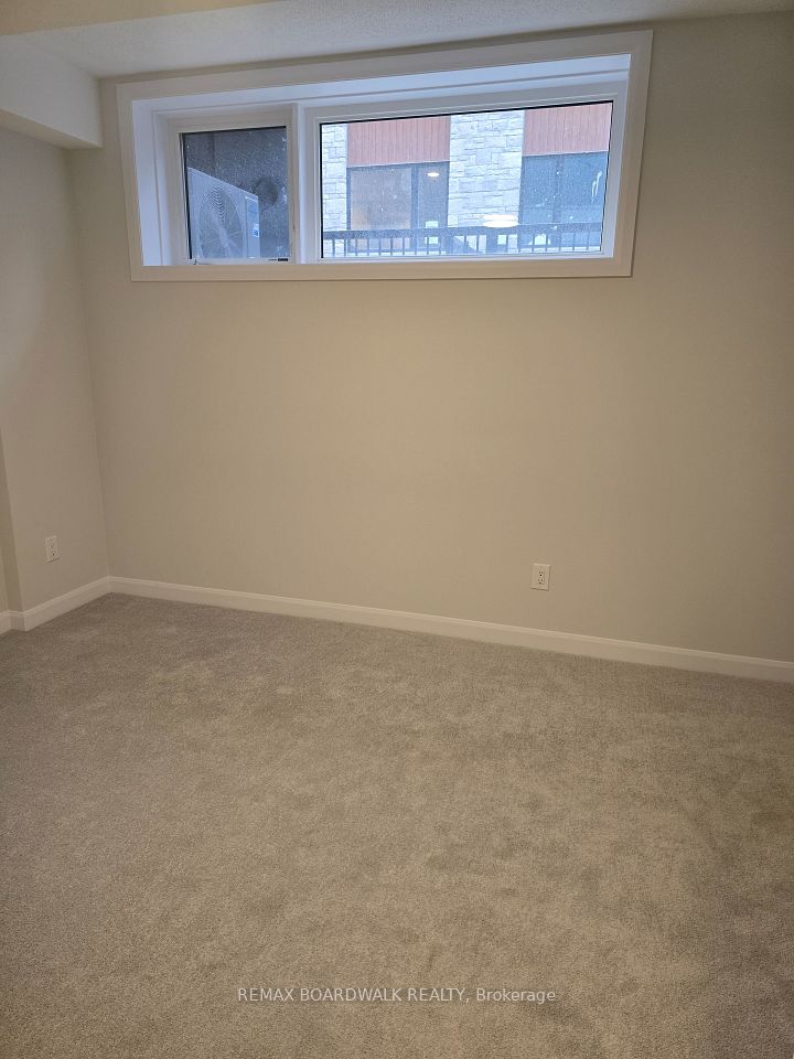 1001 Glenroy Gilbert Drive, Barrhaven, ON K2J 5G3 9