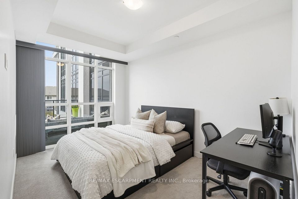 461 Green Street 206, Hamilton, ON L8E 0L5 14