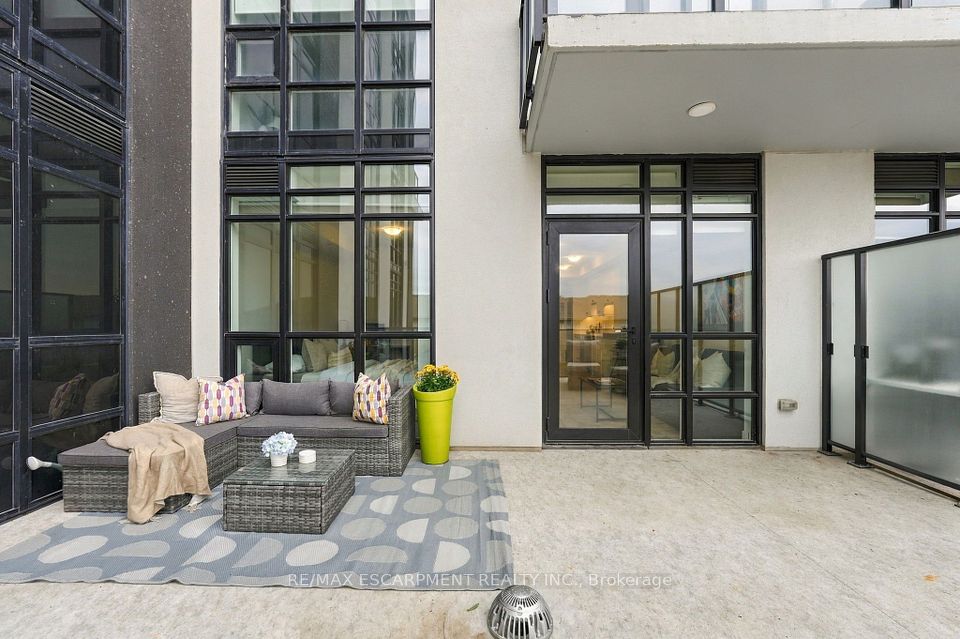 461 Green Street 206, Hamilton, ON L8E 0L5 24