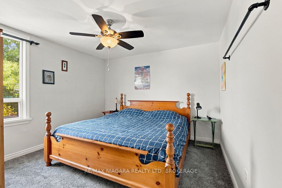174 East 13th Street, Hamilton, ON L9A 3Z7 15