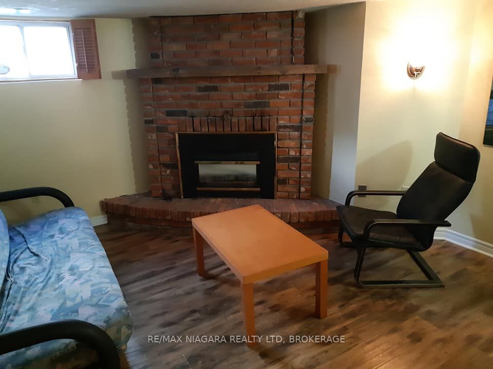 174 East 13th Street, Hamilton, ON L9A 3Z7 21