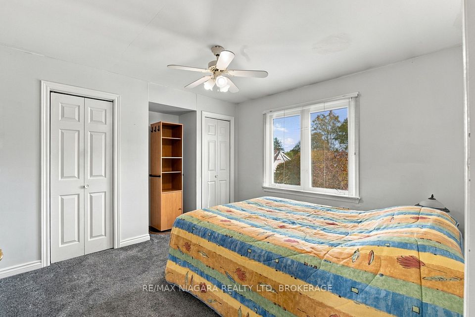 174 East 13th Street, Hamilton, ON L9A 3Z7 16