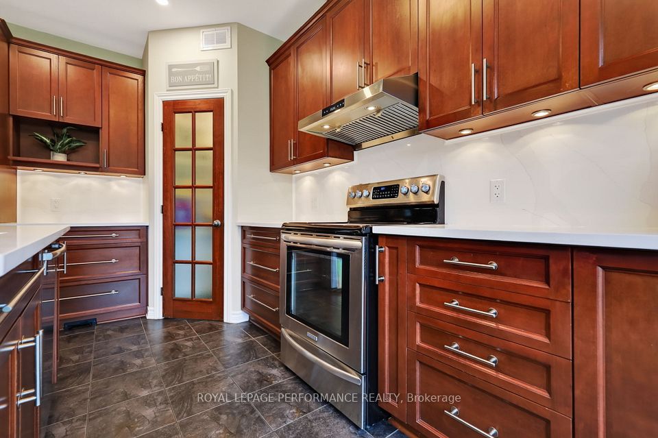 816 Azure Street, Orleans - Cumberland and Area, ON K4A 0T7 13