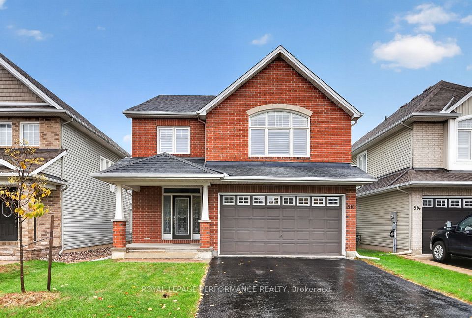 816 Azure Street, Orleans - Cumberland and Area, ON K4A 0T7 2