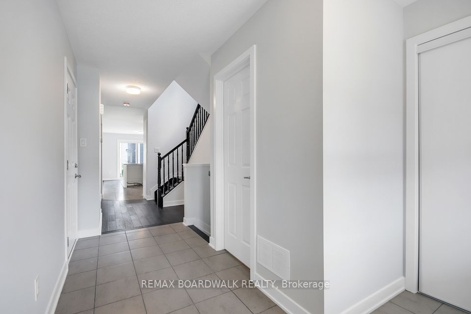 132 Yearling Circle, Stittsville - Munster - Richmond, ON K0A 2Z0 5