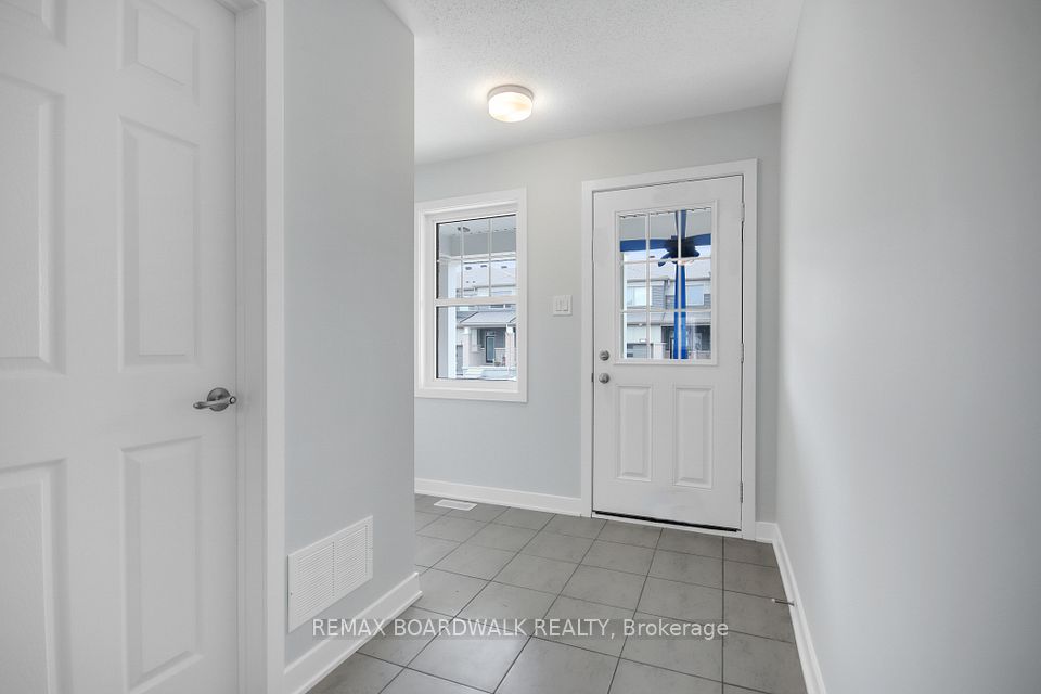132 Yearling Circle, Stittsville - Munster - Richmond, ON K0A 2Z0 6