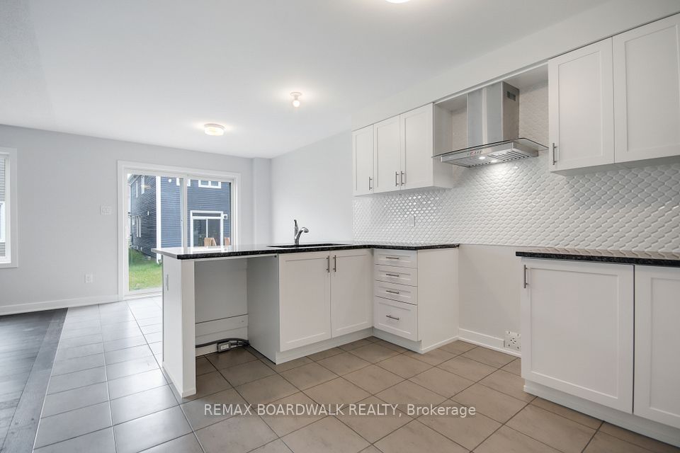 132 Yearling Circle, Stittsville - Munster - Richmond, ON K0A 2Z0 10