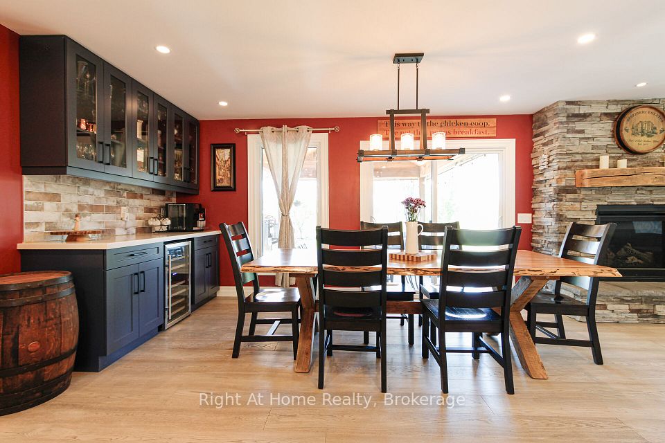 367 Golf Club Road, Hamilton, ON L0R 1P0 15