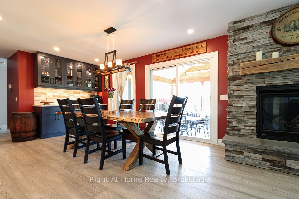367 Golf Club Road, Hamilton, ON L0R 1P0 16