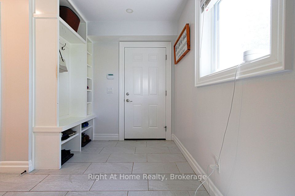 367 Golf Club Road, Hamilton, ON L0R 1P0 17