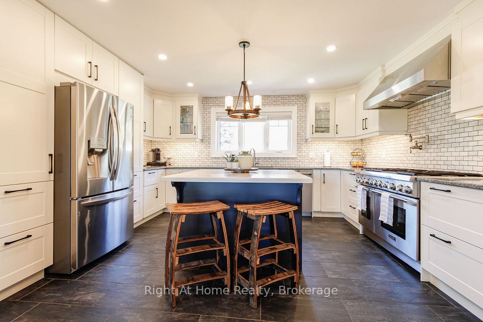 367 Golf Club Road, Hamilton, ON L0R 1P0 10
