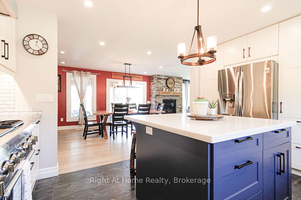 367 Golf Club Road, Hamilton, ON L0R 1P0 12