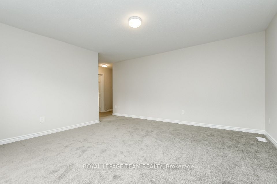 13 RACEMOSE Street, Barrhaven, ON K2J 6Z9 15