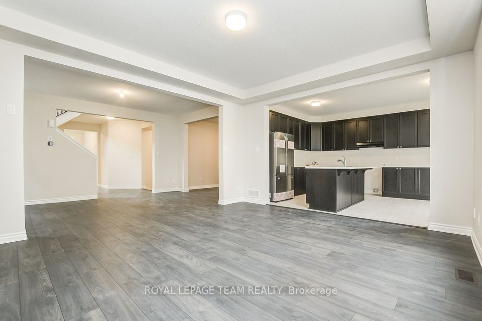13 RACEMOSE Street, Barrhaven, ON K2J 6Z9 5