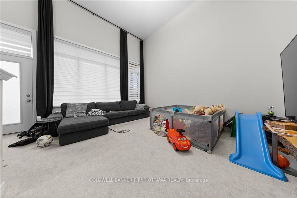 257 Appalachian Circle, Barrhaven, ON K2J 6X2 17