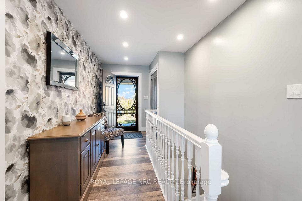 1523 Barron Road, Thorold, ON L0S 1A0 2