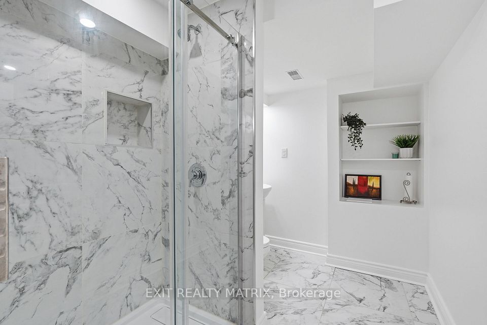 552 Via Mattino Way, Barrhaven, ON K2J 6B8 23