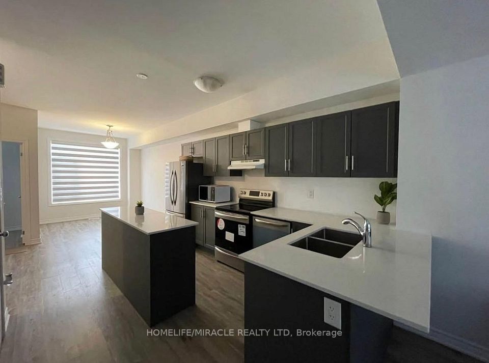 314 Equestrian Way 23, Cambridge, ON N3E 0E2 2