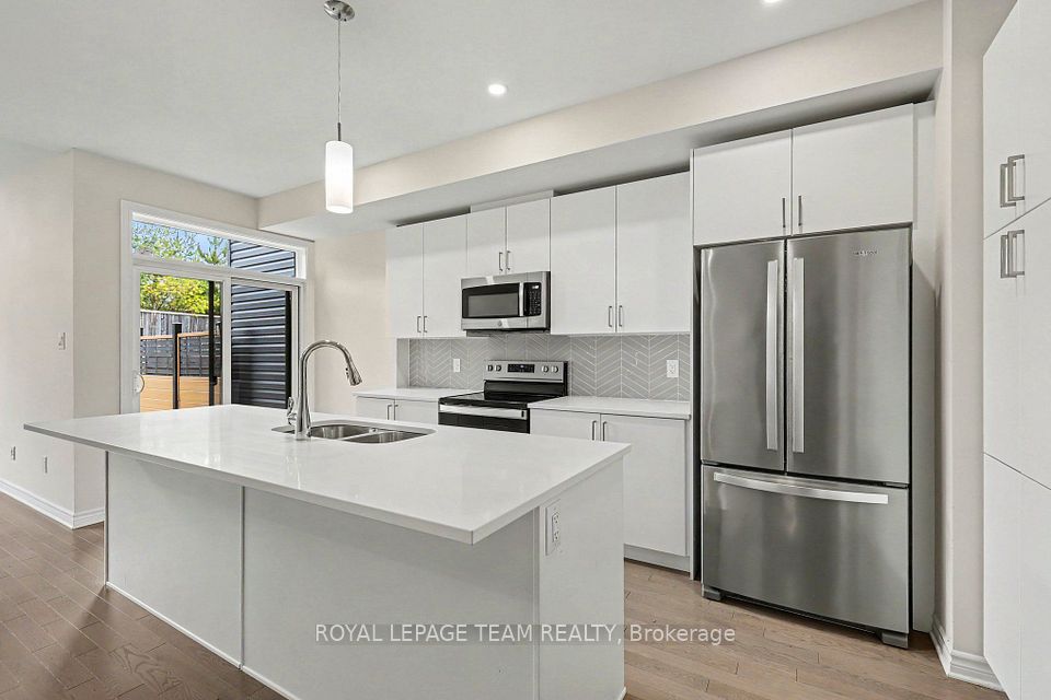 508 Enclave Lane, Clarence-Rockland, ON K4K 0M8 3