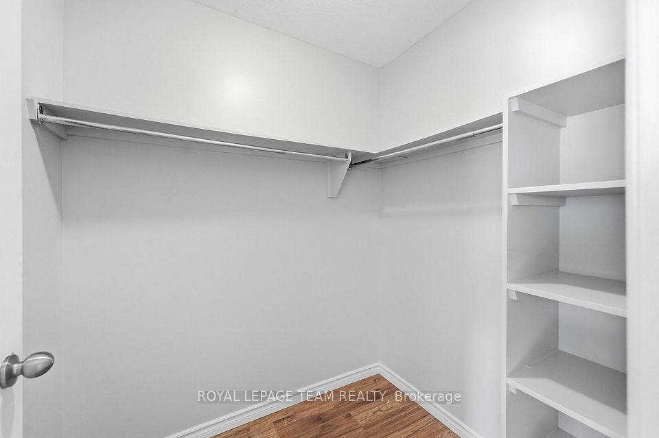 304 Valade Crescent, Orleans - Cumberland and Area, ON K4A 2X3 25