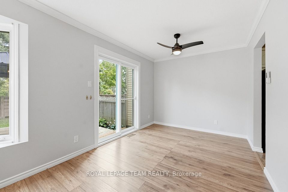304 Valade Crescent, Orleans - Cumberland and Area, ON K4A 2X3 13