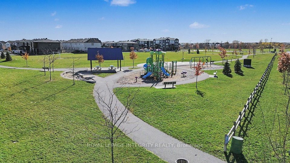 3895 Strandherd Drive, Barrhaven, ON K2J 0K1 21