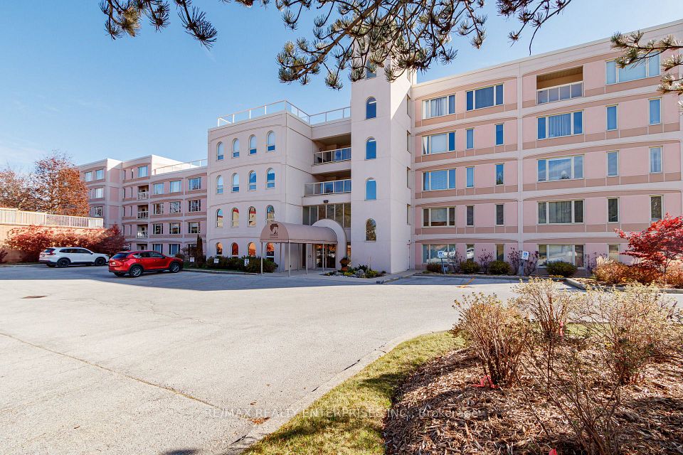 Condo Apartment at 2555 3rd Avenue W 210, Owen Sound, ON N4K 6T8