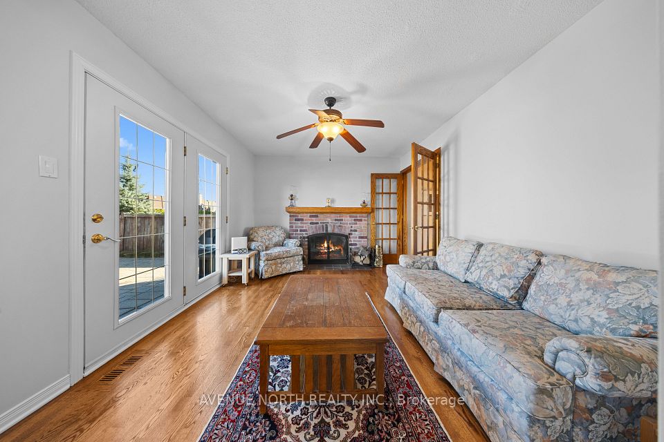 35 Wynford Avenue, South of Baseline to Knoxdale, ON K2G 3Z2 10
