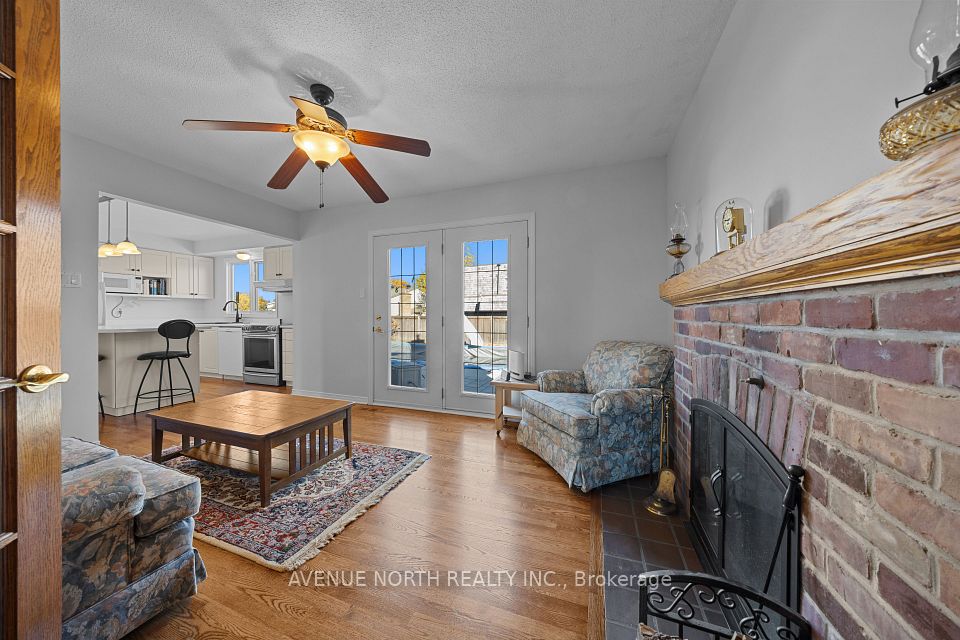 35 Wynford Avenue, South of Baseline to Knoxdale, ON K2G 3Z2 11