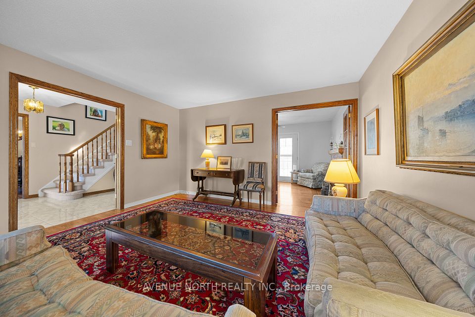 35 Wynford Avenue, South of Baseline to Knoxdale, ON K2G 3Z2 15